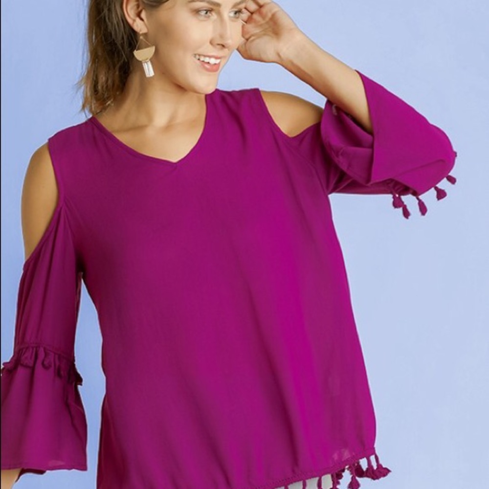 NWT! Cold Shoulder Tassel Top Sizes S M L